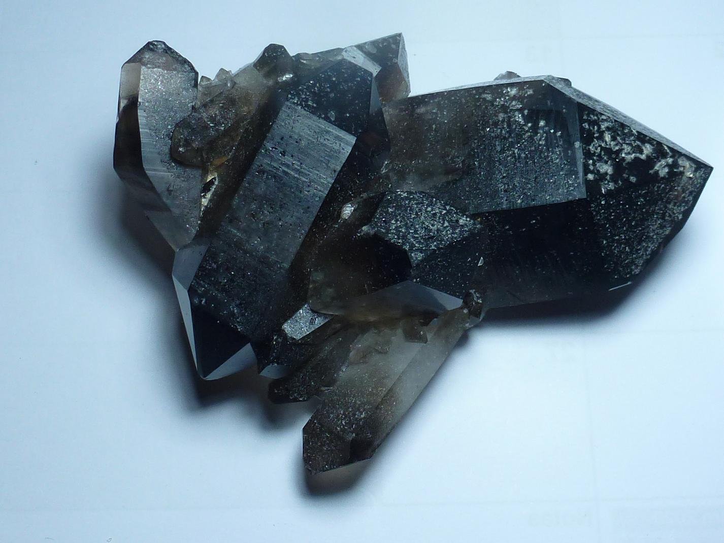 Cuarzo (variedad ahumado)
8,5 x 4,5 cm.
(Autor: javier ruiz martin)