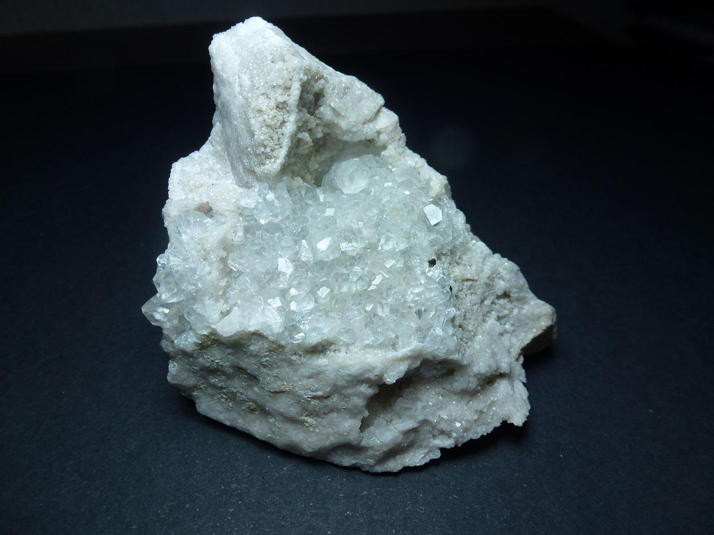 Dolomita, Calcita
6 x 5 cm.
(Autor: javier ruiz martin)