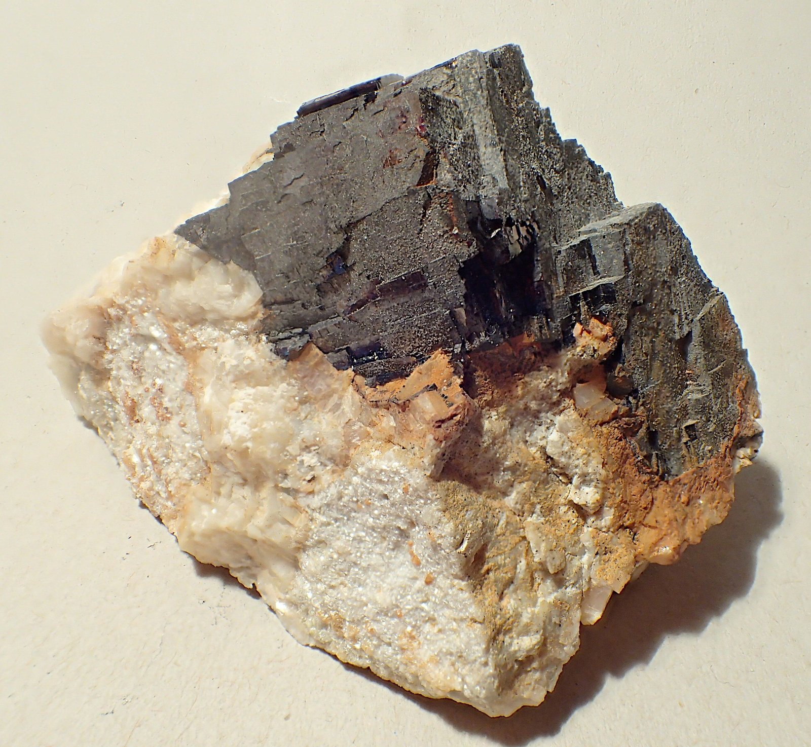 Galena, dolomita
5 x 3,5 x 3 cm
(Autor: Frederic Varela)