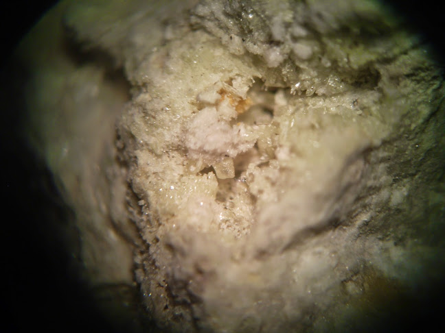 Azufre
1.7mm
(Autor: DPC)
