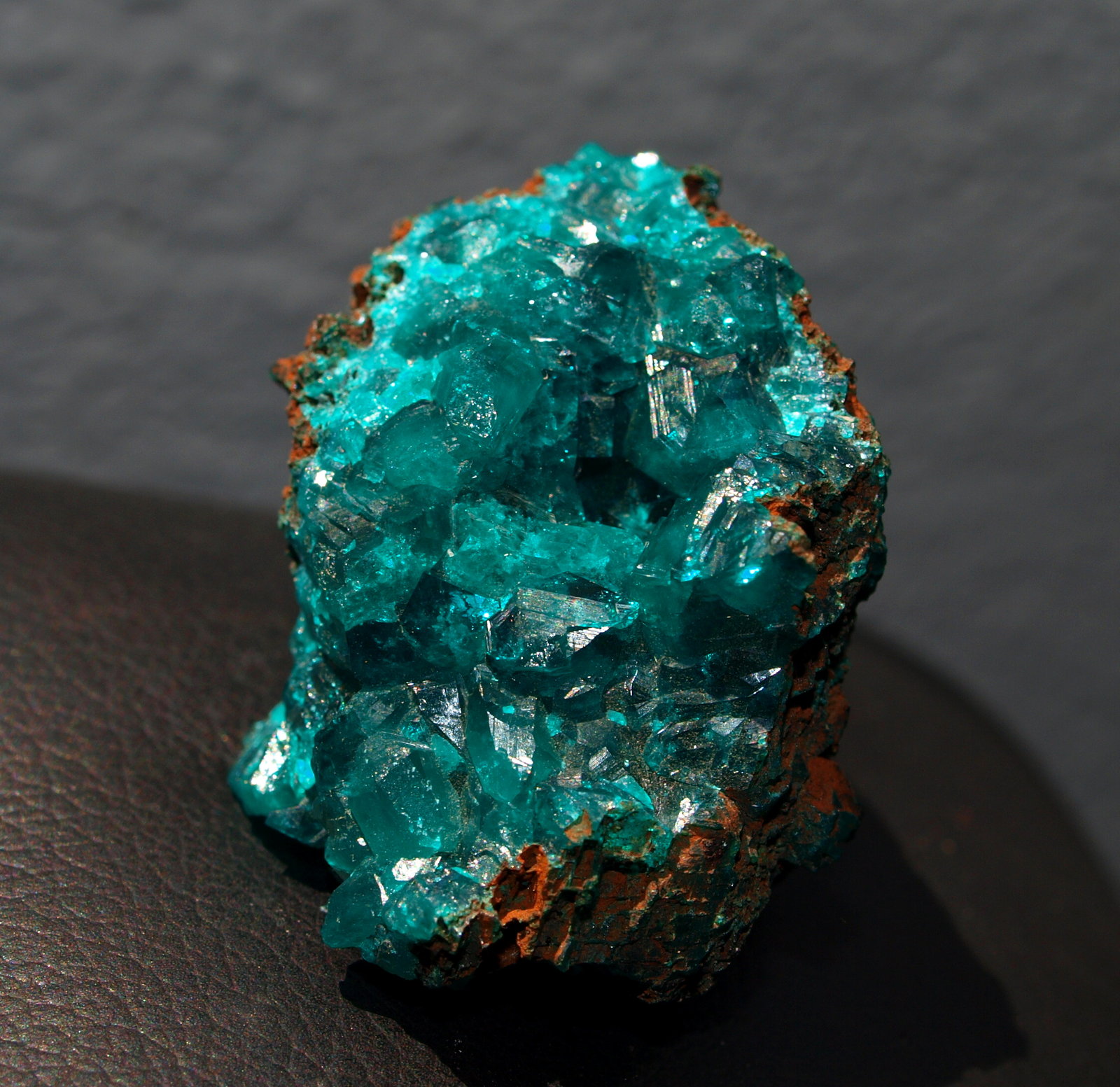 Dioptasa
3 x 2'4 x 2'1 cm.
(Autor: rubenaranal)