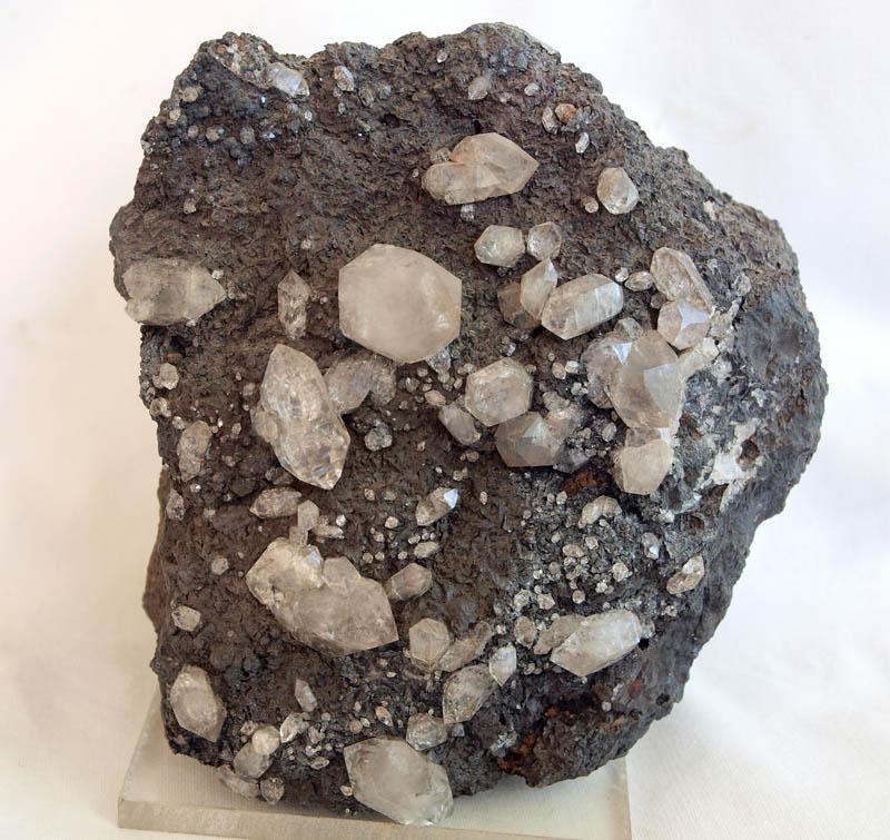 Cuarzo
9 x 8,5 cm.
(Autor: Pedro Antonio)