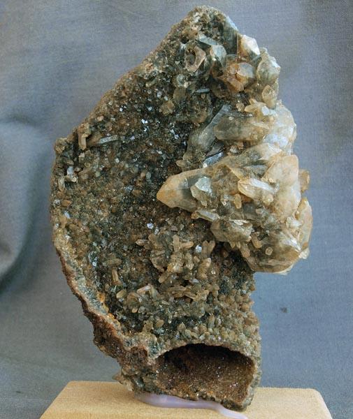 Cuarzo
8 x 5 cm.
(Autor: Pedro Antonio)