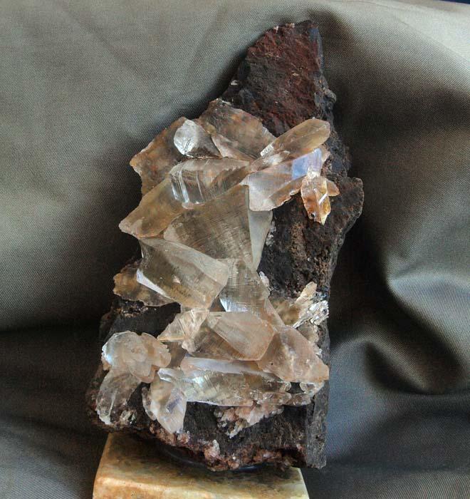 Yeso
12 x 6 cm.
(Autor: Pedro Antonio)
