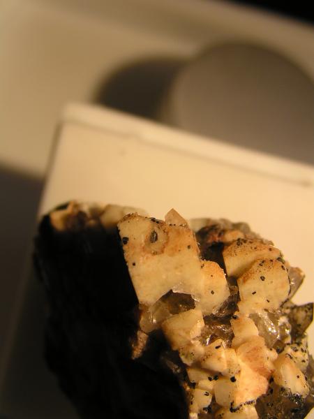 Albita sobre Microclina
(Autor: Carlos J. Rodríguez)