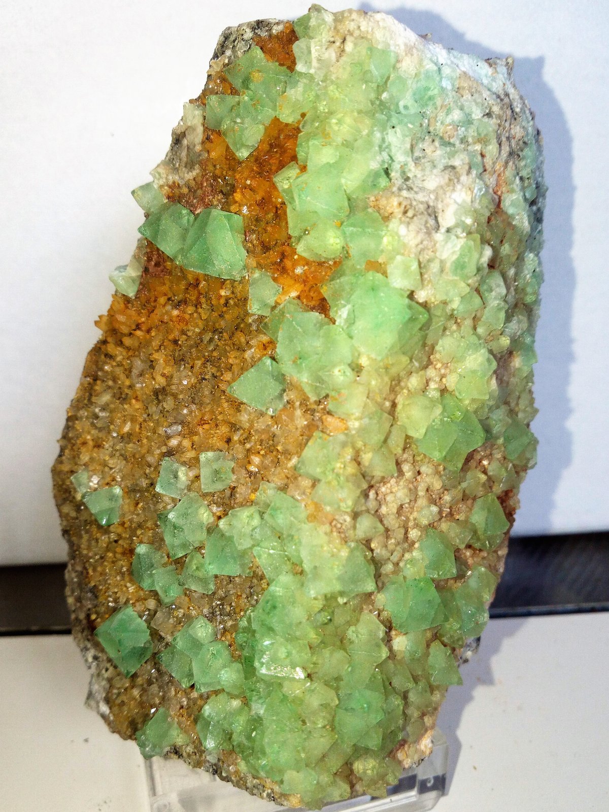 Fluorita
10x7 cm.
(Autor: Adri Rodríguez)