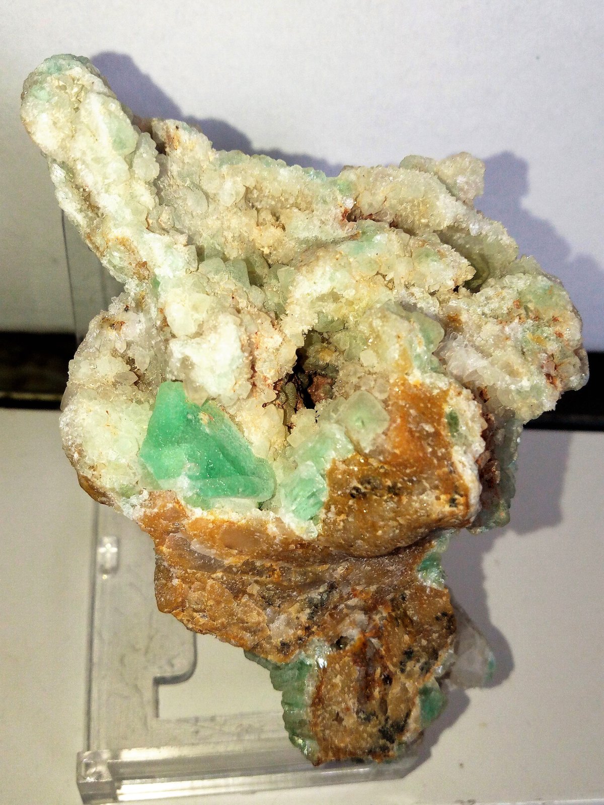 Fluorita
8x5 cm.
(Autor: Adri Rodríguez)