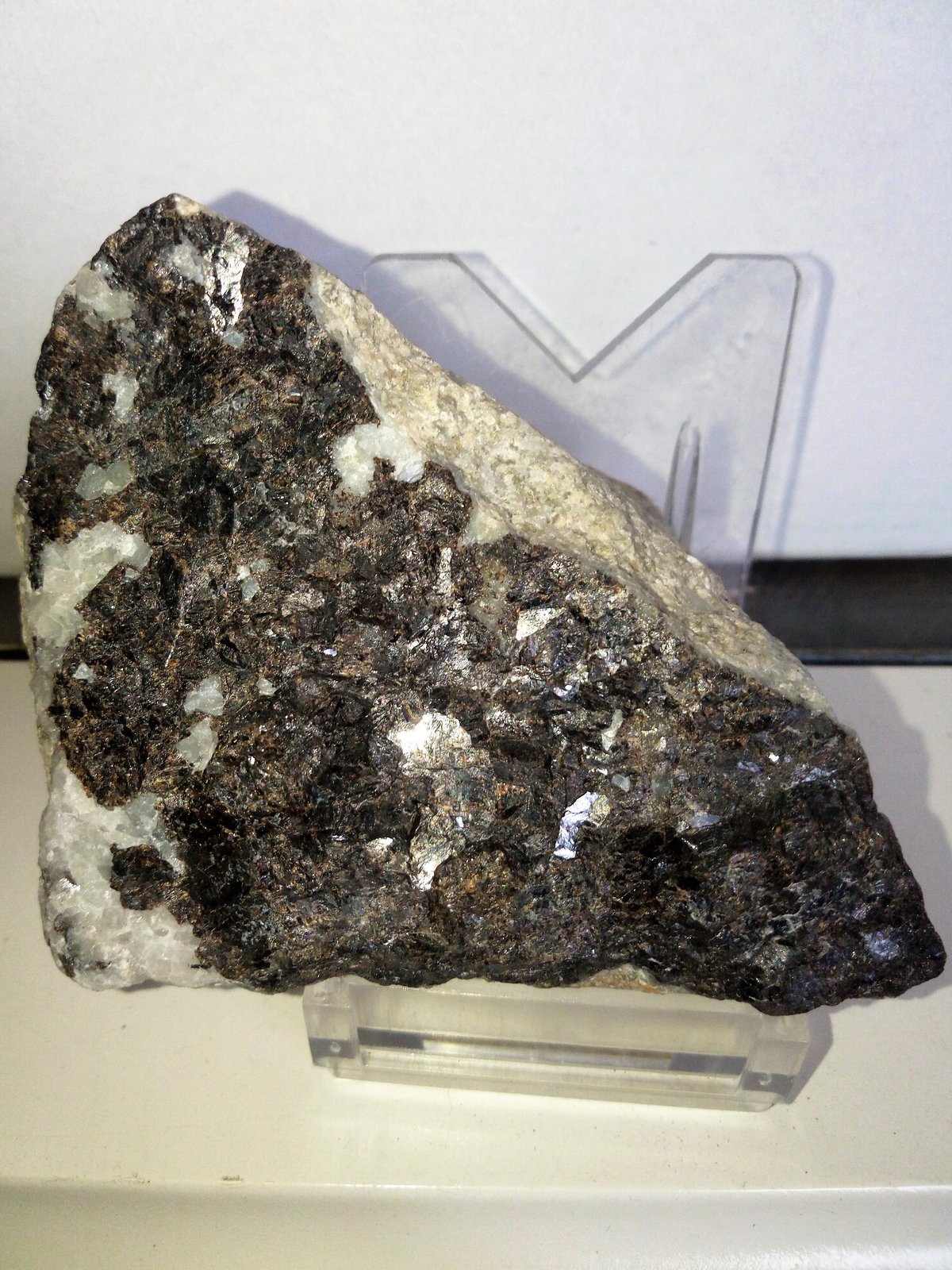 Esfalerita
8x6 cm.
(Autor: Adri Rodríguez)