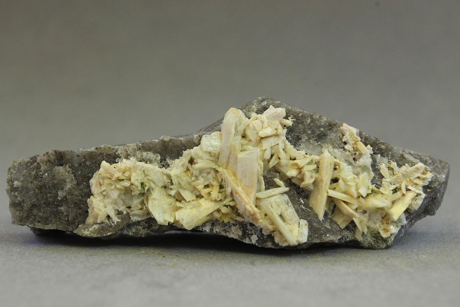 Paravauxita
45x15x15 mm
(Autor: Juan Espino)