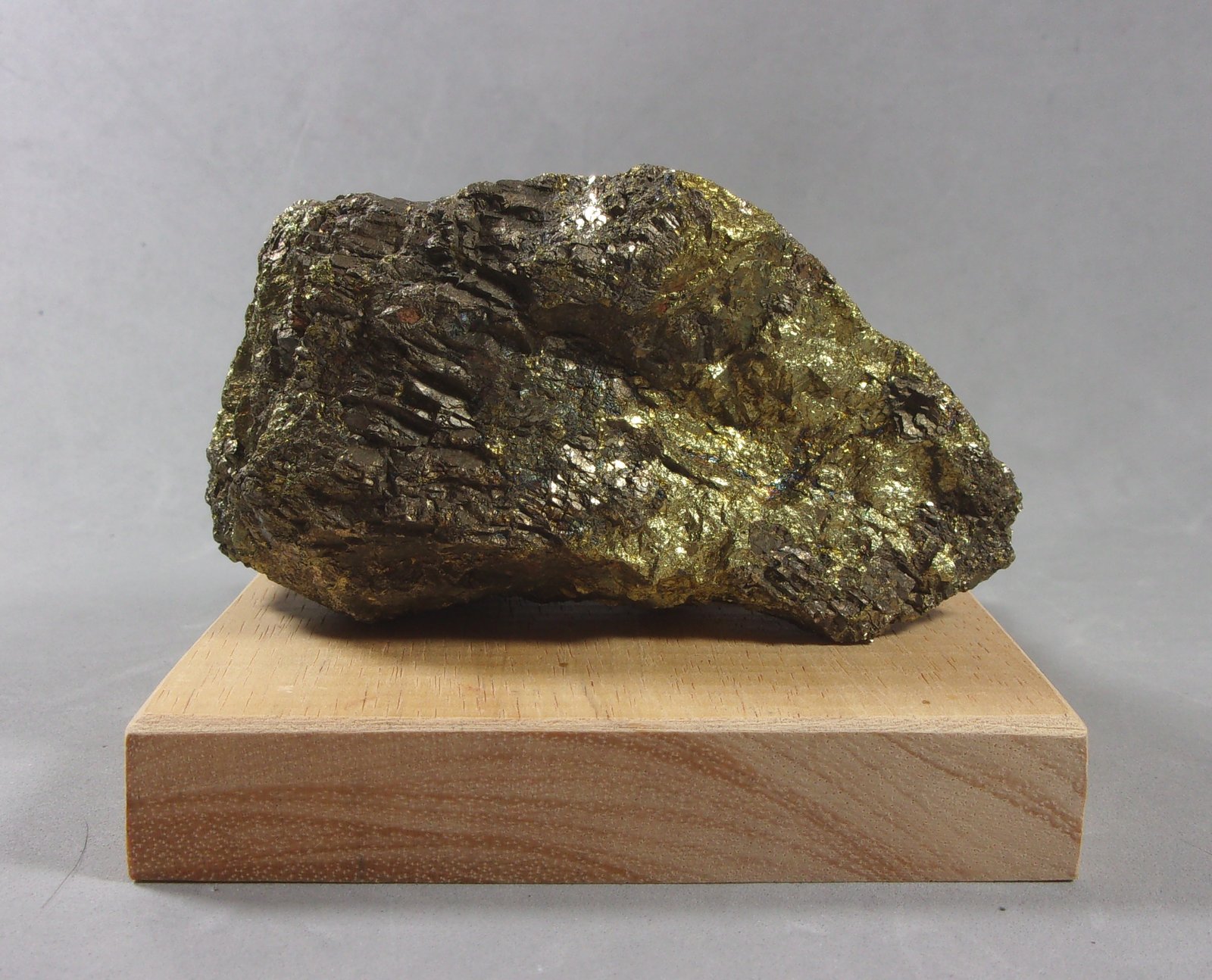 Pentlandita
8 x 5 cm.
(Autor: J. G. Alcolea)