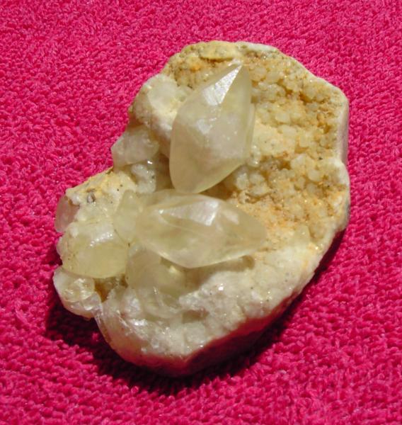 Calcita
7x5x3 cm.
(Autor: Joaquin Montoro)