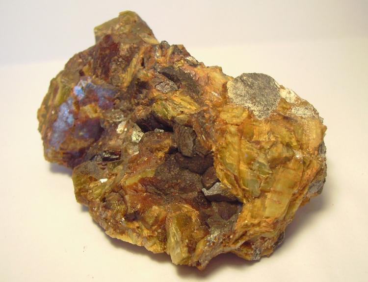 Galena sobre Siderita
7x4x3 cm. Cristal octaédrico de 1'5x1'5 cm.
(Autor: Joaquin Montoro)