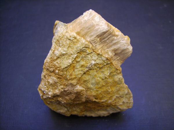 Crisotilo
6,5 x 5,5 cm.
(Autor: Antonio Alcaide)