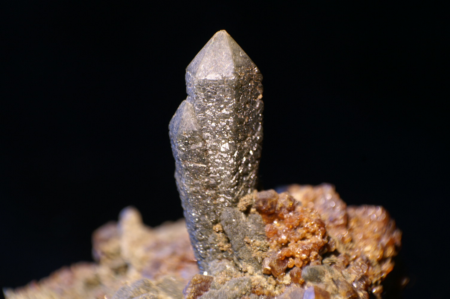 Cuarzo (variedad prasio)
Cristal 3 cm de largo
(Autor: chatero15)