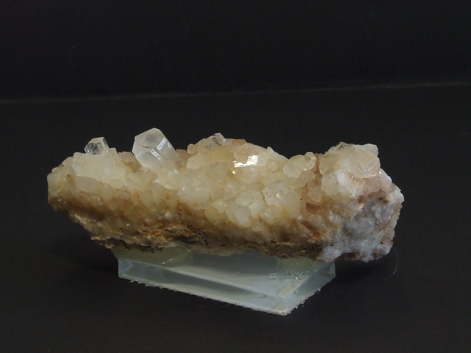 Calcita
140x55x35mm.  Cristal mayor: 20x15mm
(Autor: joaquin gar)