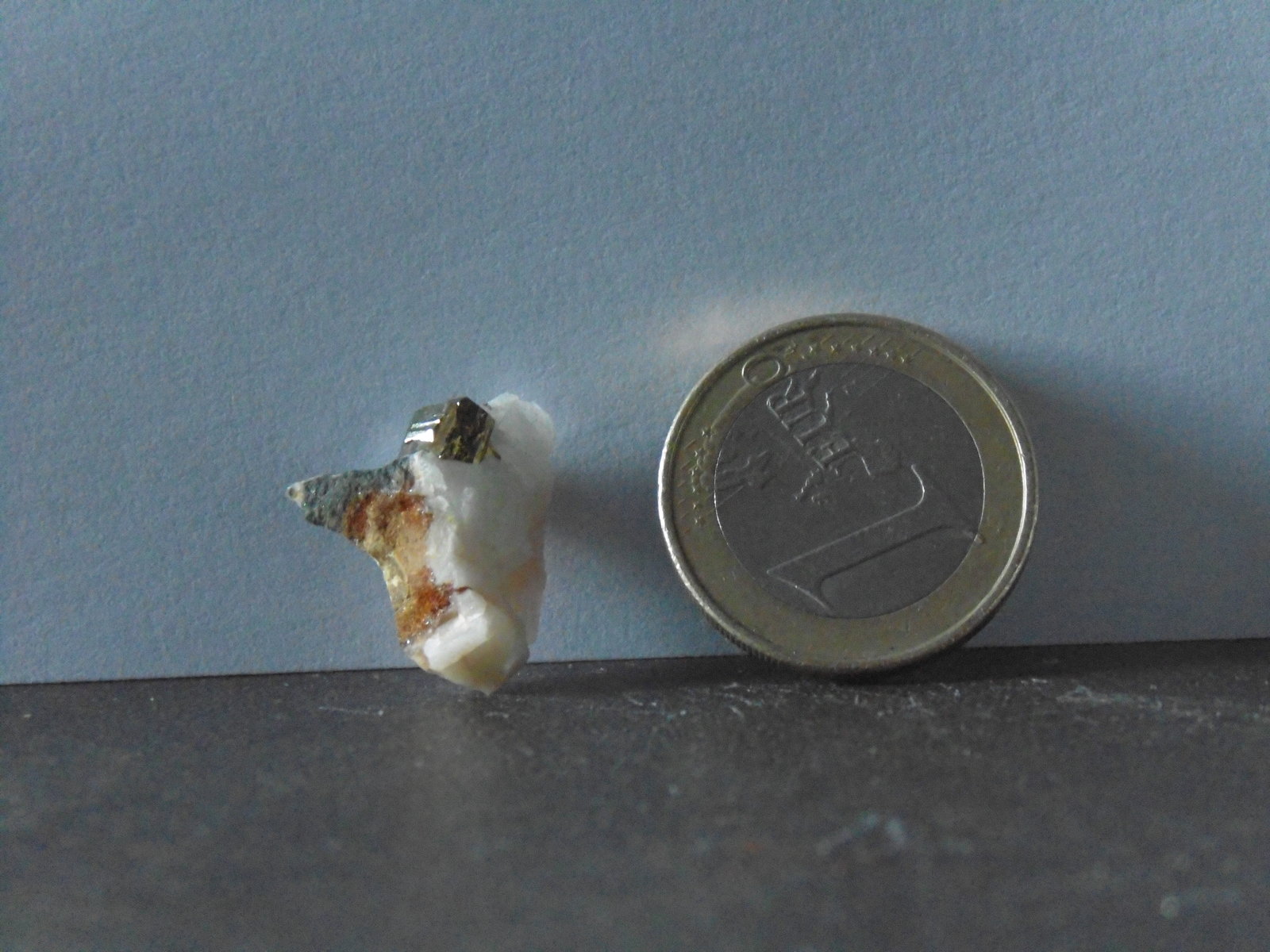 Pirita
10 x 20 x 10 mm.
(Autor: Inushin)