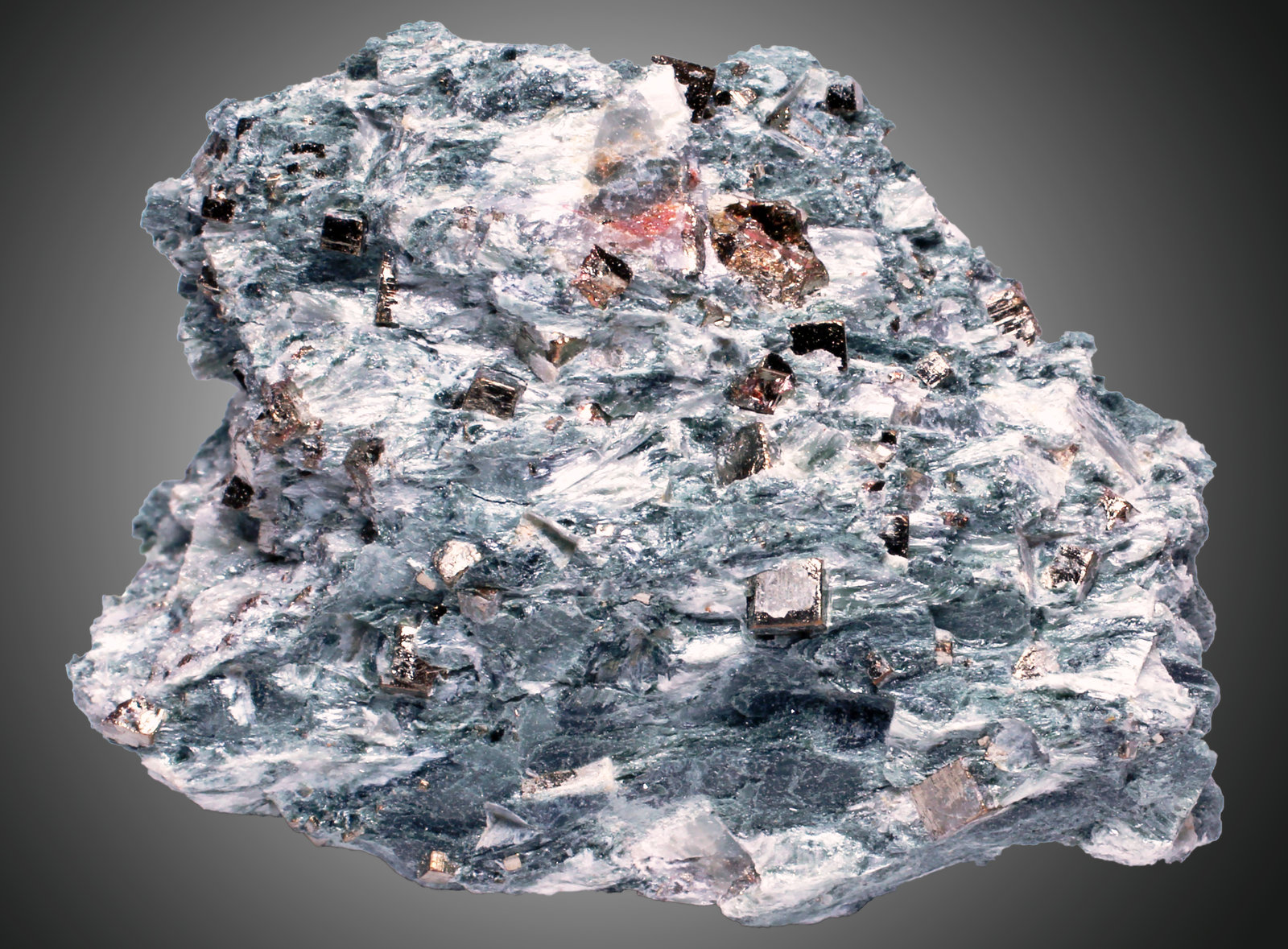 Pirita
38 x 28 x 18 mm.
(Autor: José Luis Zamora)