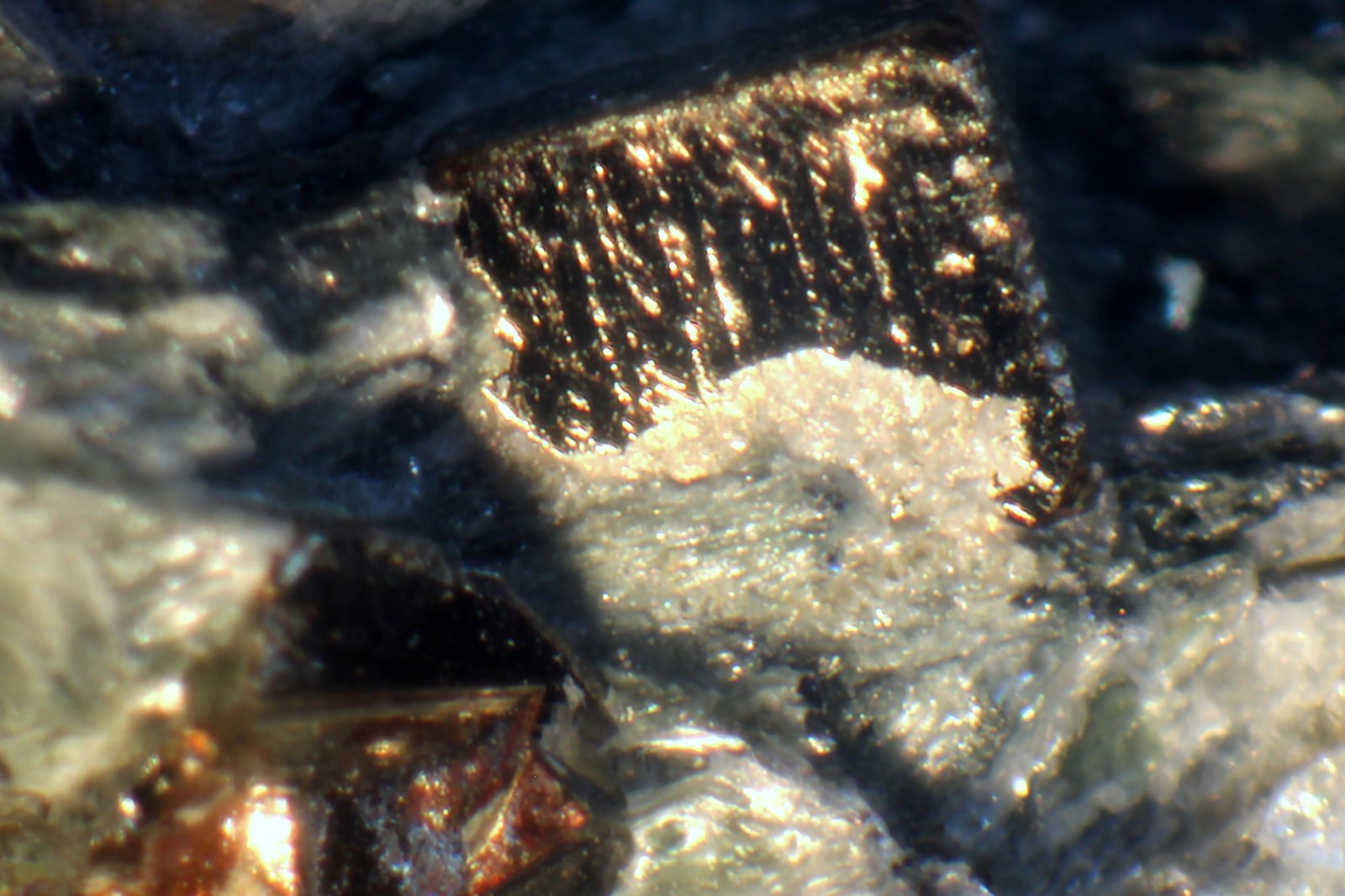 Pirita
2 mm
(Autor: José Luis Zamora)