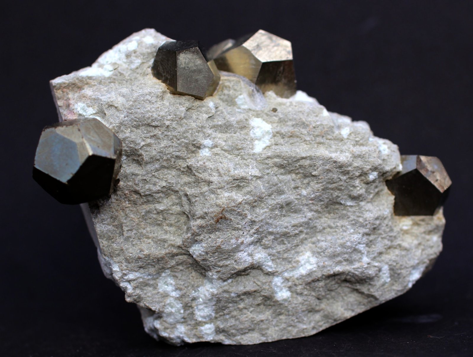 Pirita
69 x 55 x 30mm.
(Autor: José Luis Zamora)