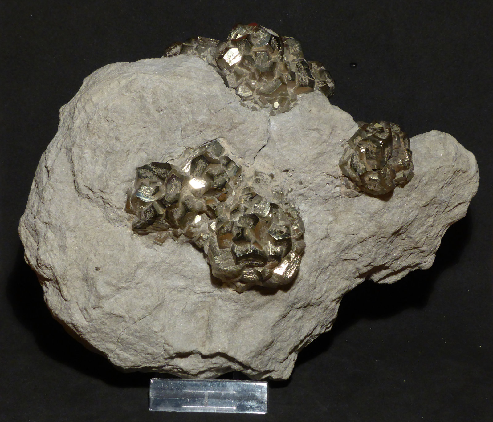 Pirita
16x13 cm
(Autor: Ander Ispizua Juan)
