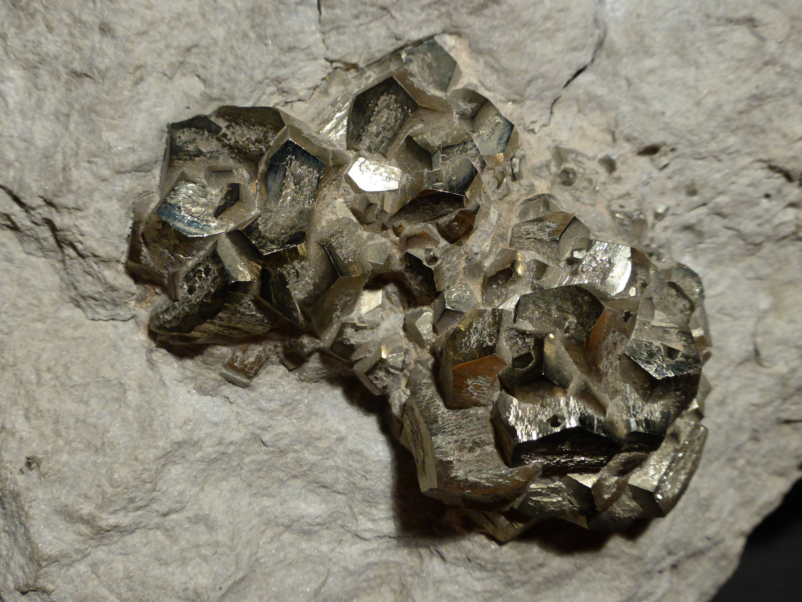 Pirita
16x13 cm
(Autor: Ander Ispizua Juan)