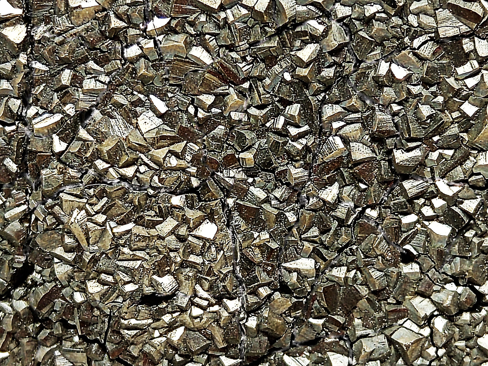 Pirita
80x7x20 mm
(Autor: Luis Edmundo Sánchez Roja)