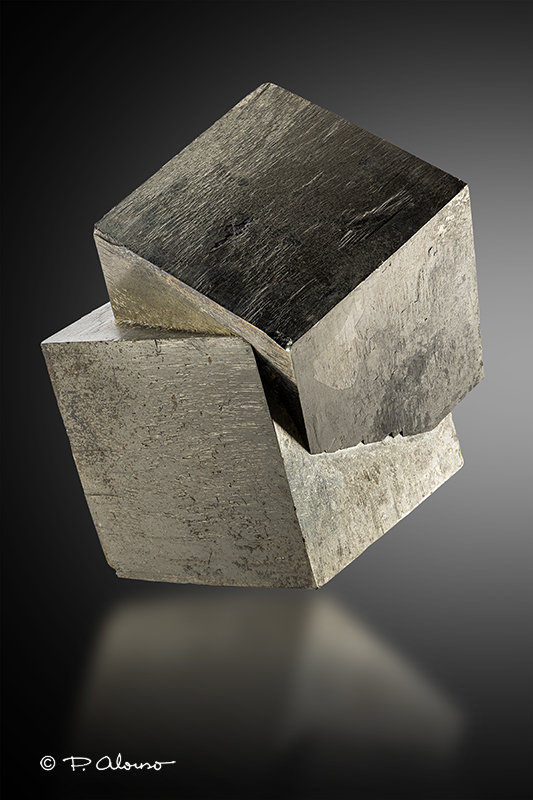 Pirita
5,5cm x 6cm x 5,5cm
(Autor: Pere Alonso)