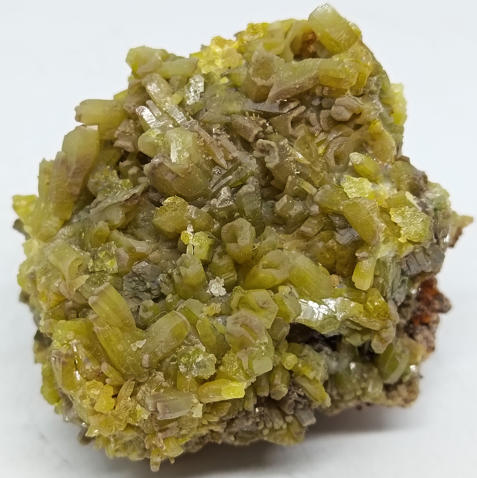 Piromorfita
5x4.5x4 mm
(Autor: Luis Edmundo Sánchez Roja)