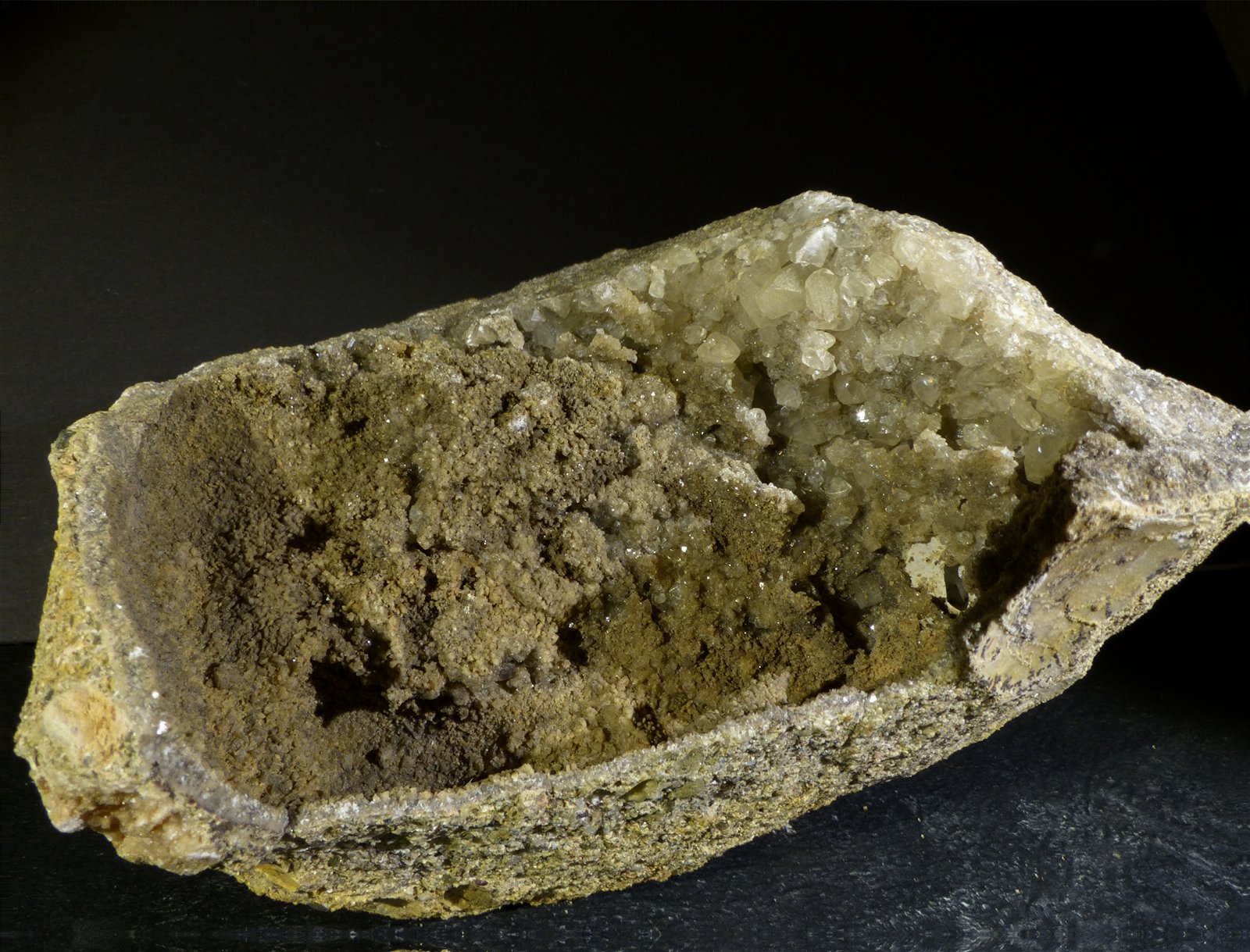 Calcita
11 x 6 x 6 cm
(Autor: Javier Rodriguez)