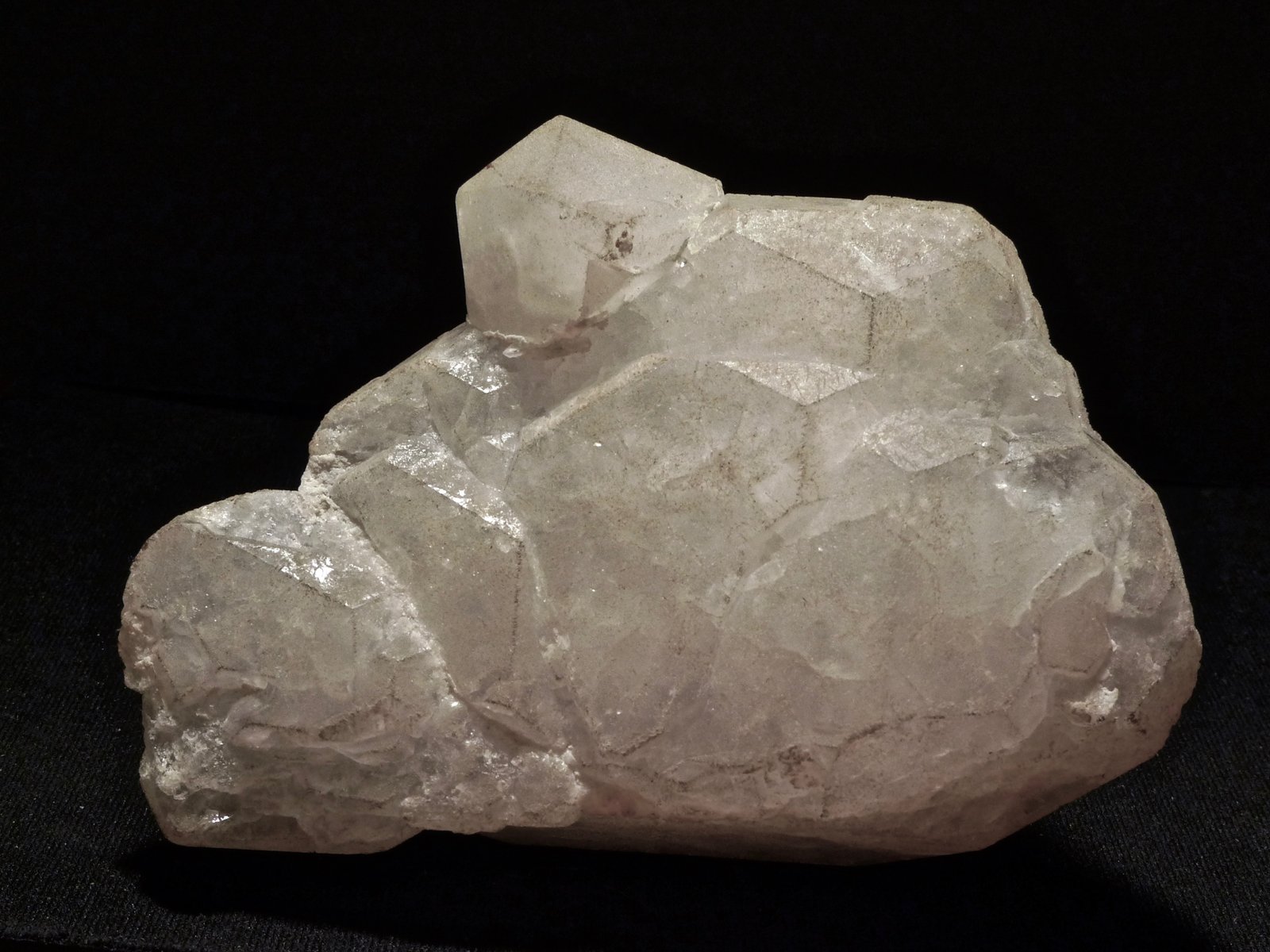 Polucita
10 x 6,5 x 4 cm
(Autor: Josele)