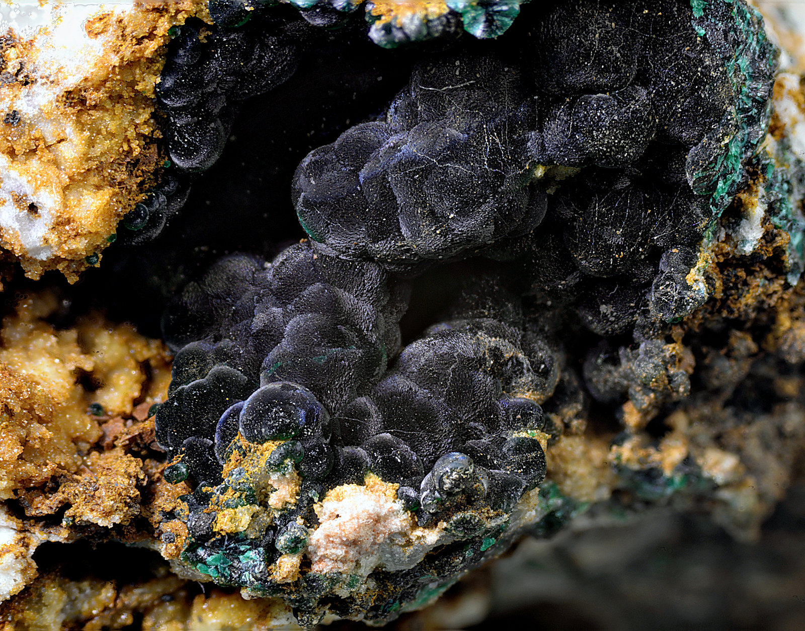 Pseudomalaquita
Campo de visión de 15 mm
(Autor: Antonio Carmona)