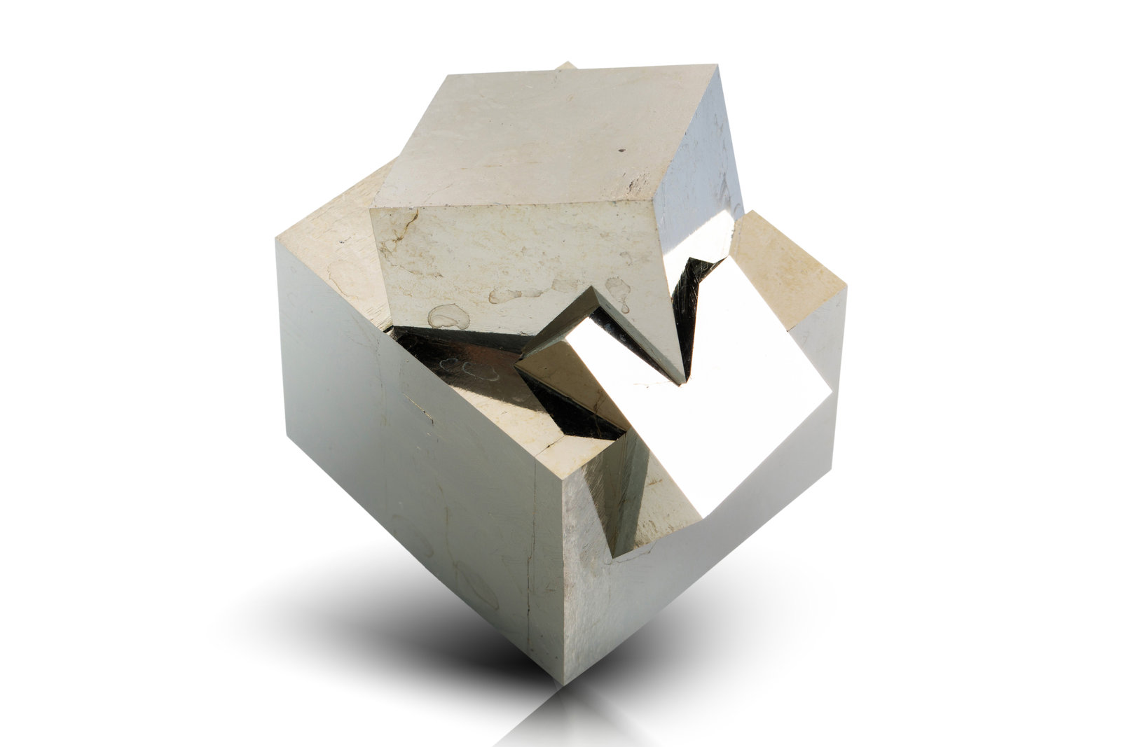 Pirita
4.5 x 3.5 x 5 cm
(Autor: Museo MIM)