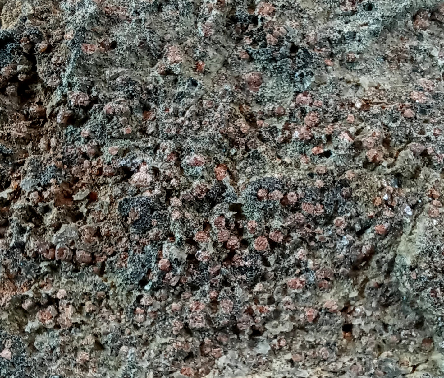 Eclogita
8,5x6x2,5 cm.
(Autor: supertxango)