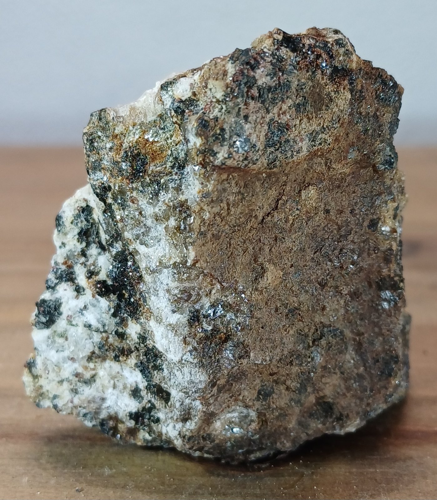 Granulita
7x7x3 cm.
(Autor: supertxango)