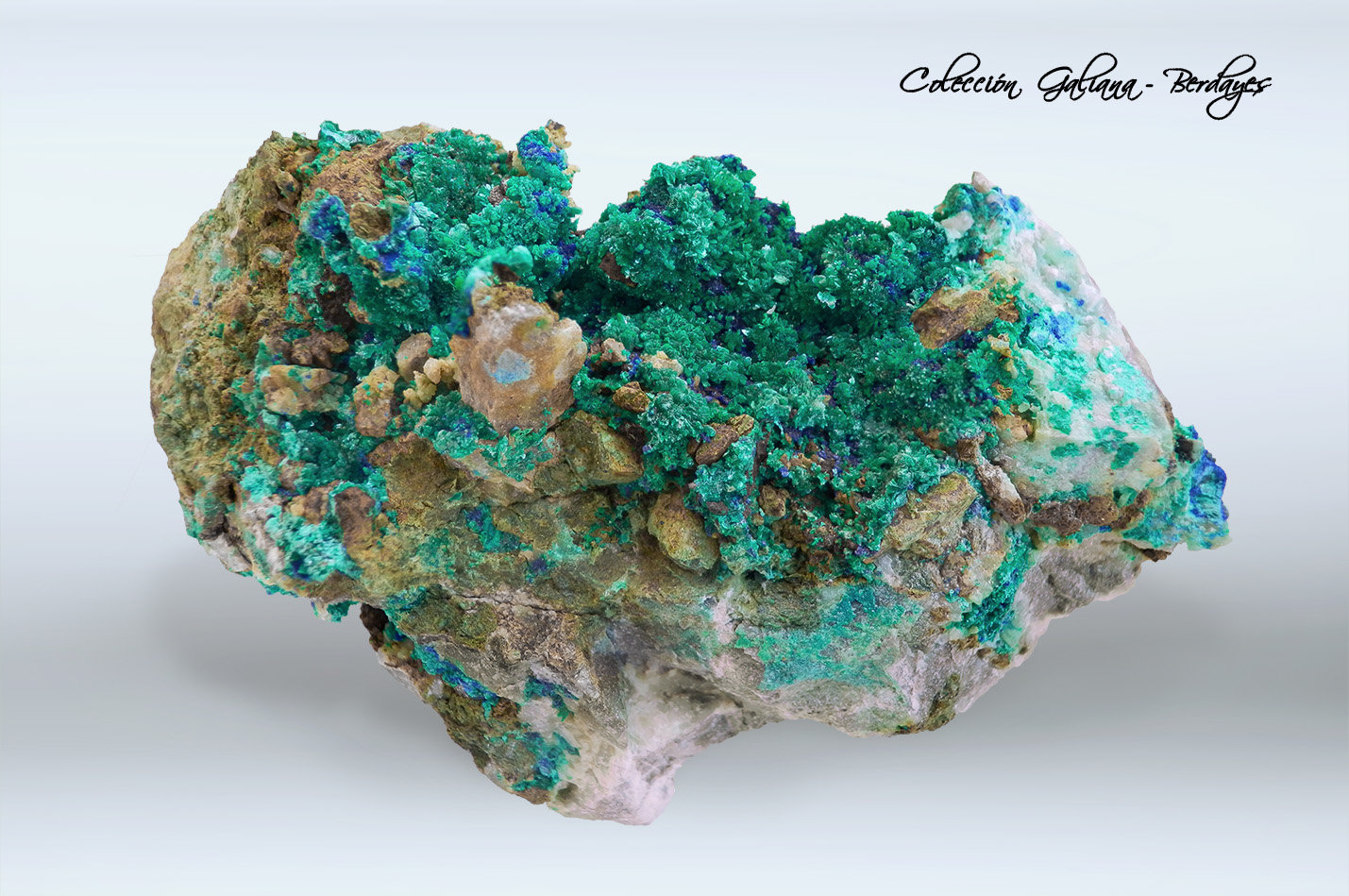 Tyrolita
65 x 33 x 40 mm.
(Autor: Rafael Galiana)