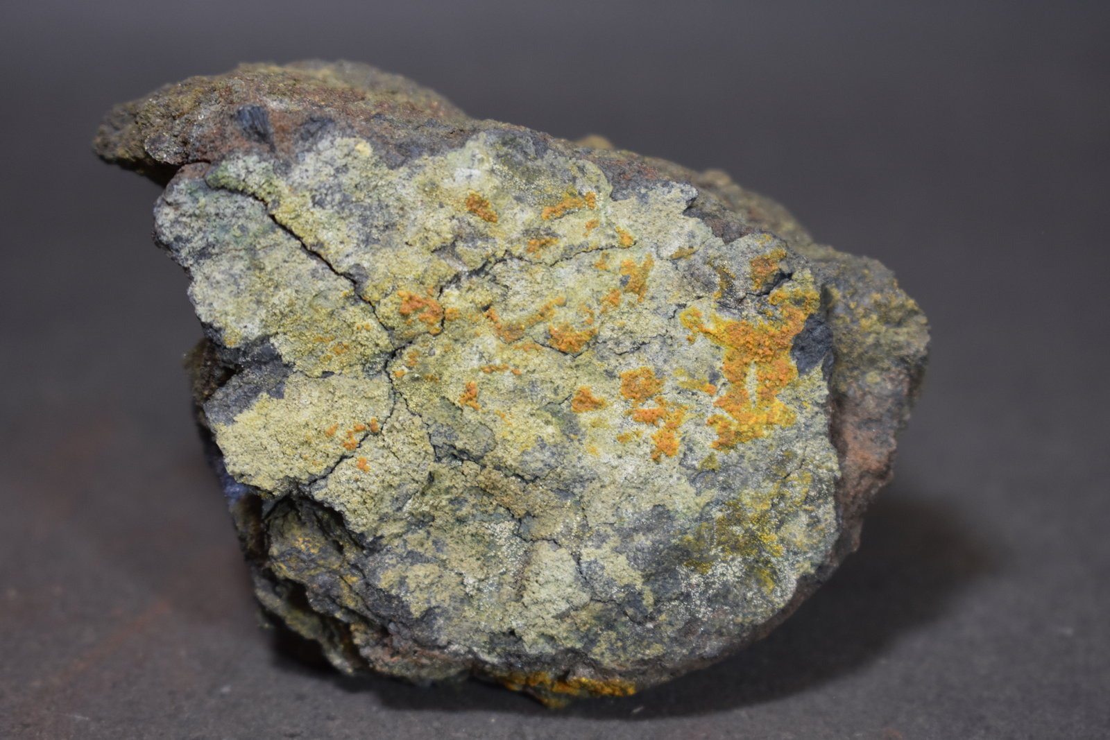 Rauvita
70 x 50 mm
(Autor: Joaquin Blanco Cortina)
