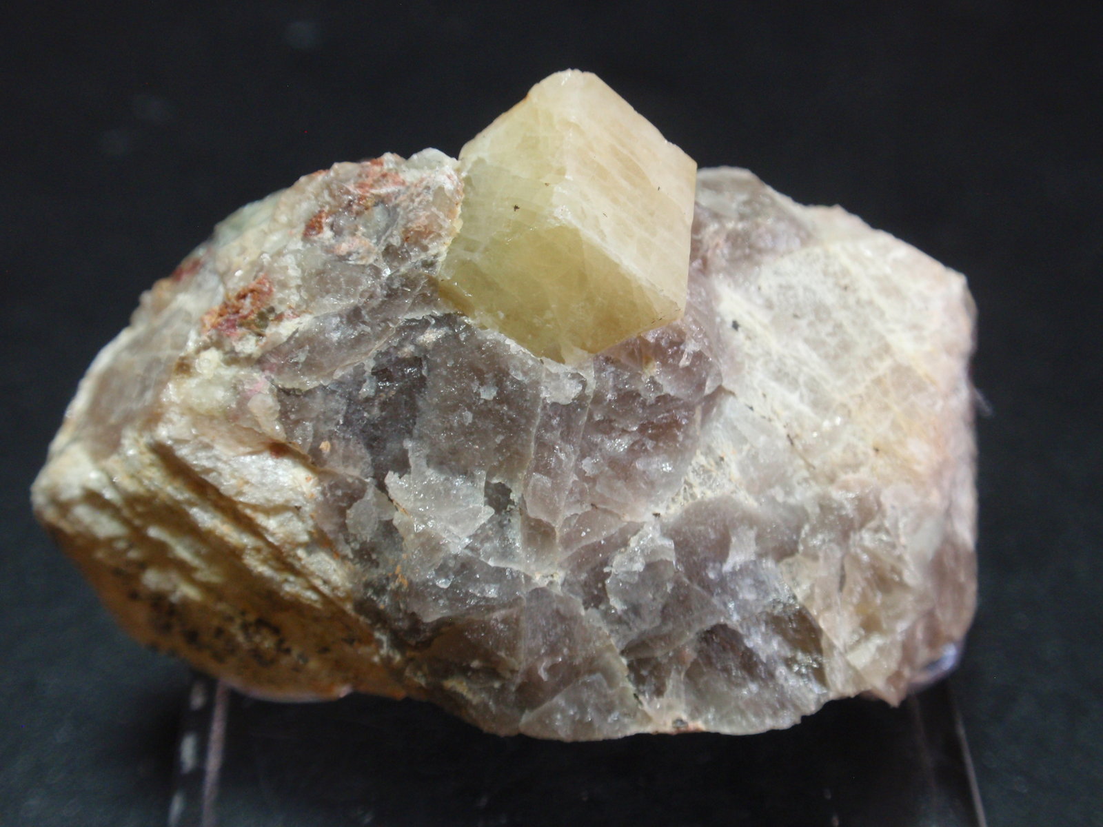 Rhodizita
50x30 mm
(Autor: Ignacio)