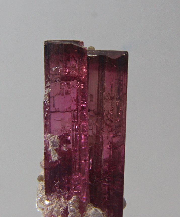 Elbaíta (variedad rubelita)
25x50 mm
(Autor: Ramon A  Lopez Garcia)