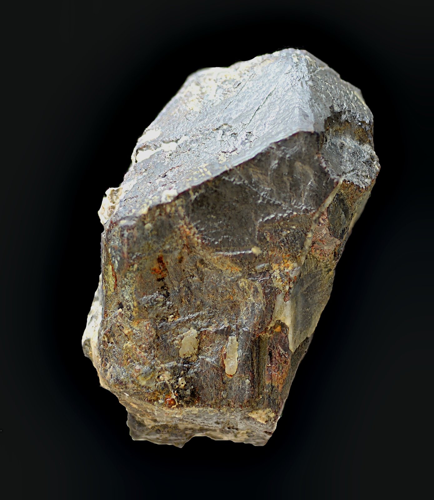 Rutilo
Cristal de 4 x 2,5 x 2,5 cm
(Autor: Antonio Carmona)