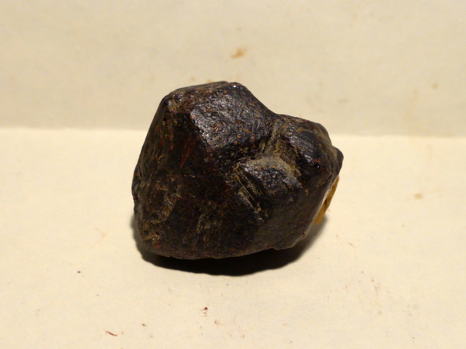 Rutilo
2x2 cm
(Autor: Ander Ispizua Juan)