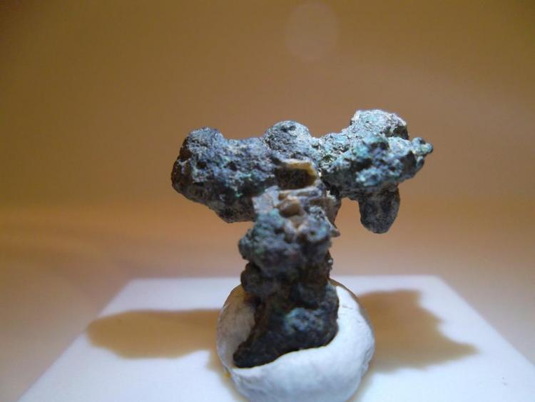 Cobre
2 x 2 cm.
(Autor: javier ruiz martin)