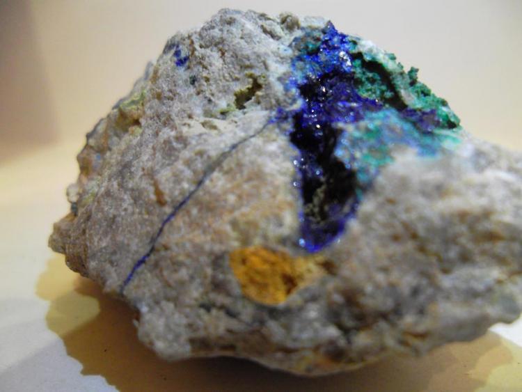 Azurita
3 x 3 cm.
(Autor: javier ruiz martin)