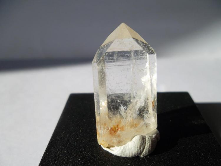 Cuarzo
2,5 x 1 cm.
(Autor: javier ruiz martin)