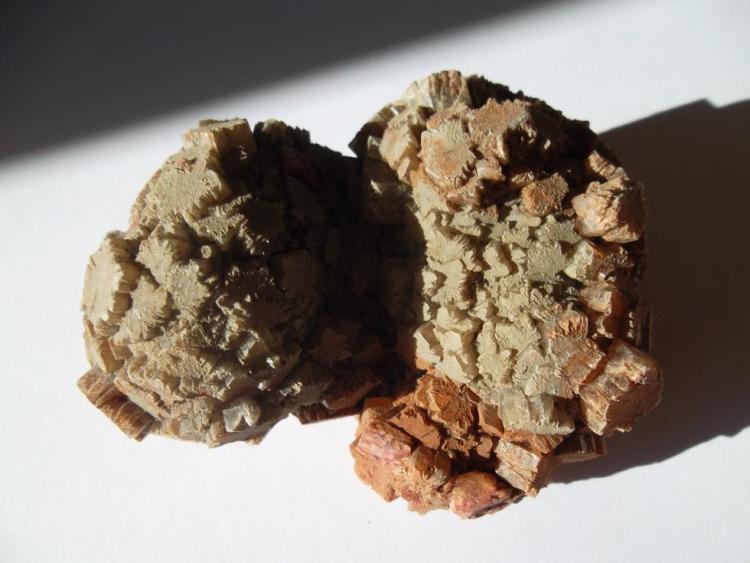 Aragonito
8 x 7 cm.
(Autor: javier ruiz martin)
