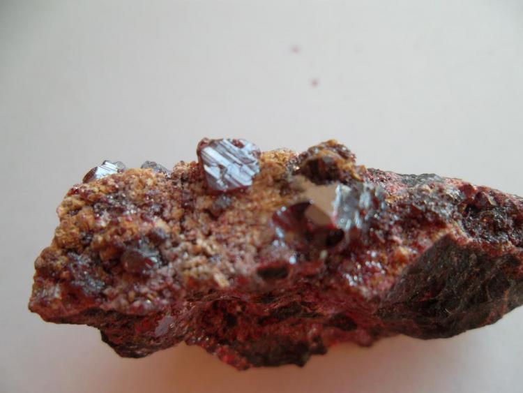 Cinabrio
0,4 cm. los cristales
(Autor: javier ruiz martin)