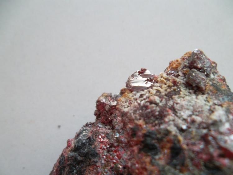 Cinabrio
0,4 cm. los cristales
(Autor: javier ruiz martin)