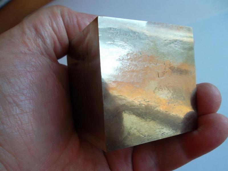 Pirita
6 cm x 6 cm
(Autor: javier ruiz martin)