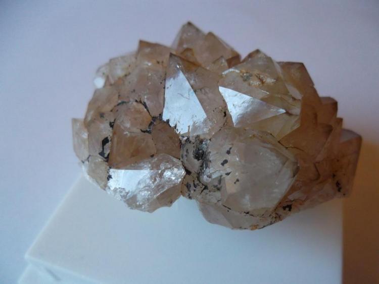 Cuarzo
6 x 6 cm.
(Autor: javier ruiz martin)