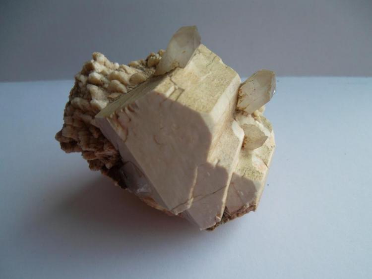 Ortoclasa y Cuarzo
5,5 x 4 cm.
(Autor: javier ruiz martin)