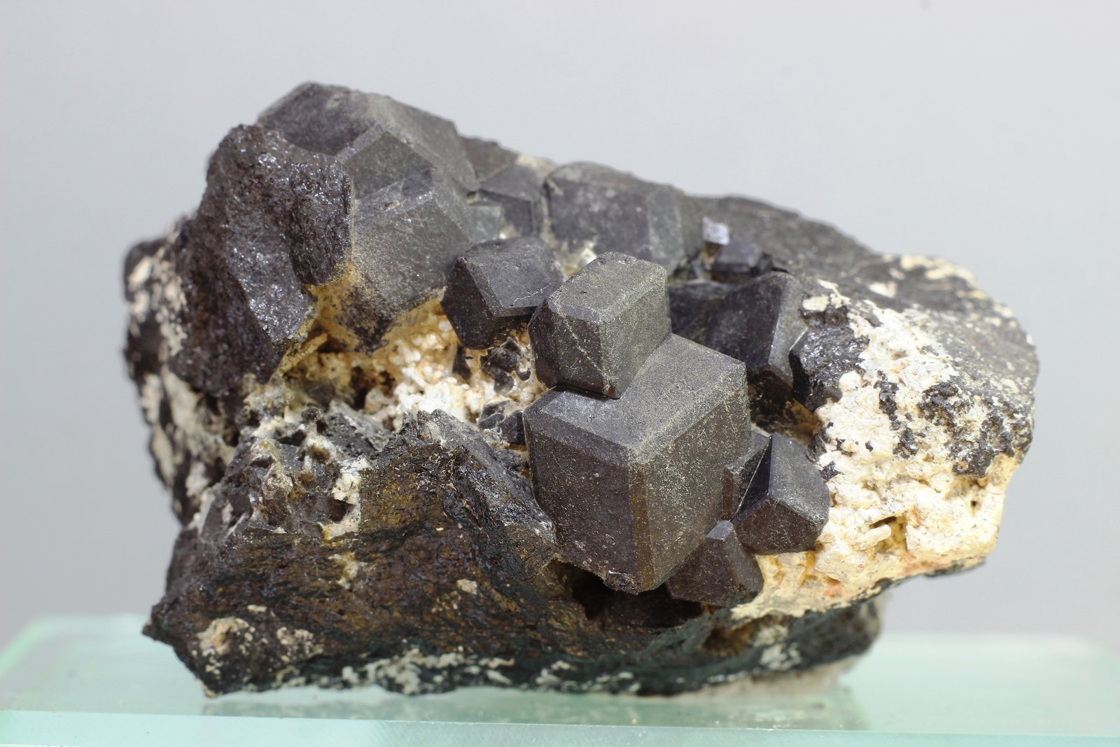 Schorlomita
50x30 mm
(Autor: Juan Espino)